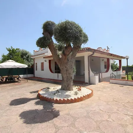 Belvilla By Oyo Floridia Siracusa Villa *