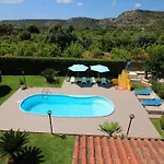 Viila Near In Siracusa Villa