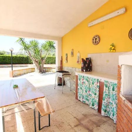 Вилла Viila Near In Siracusa *